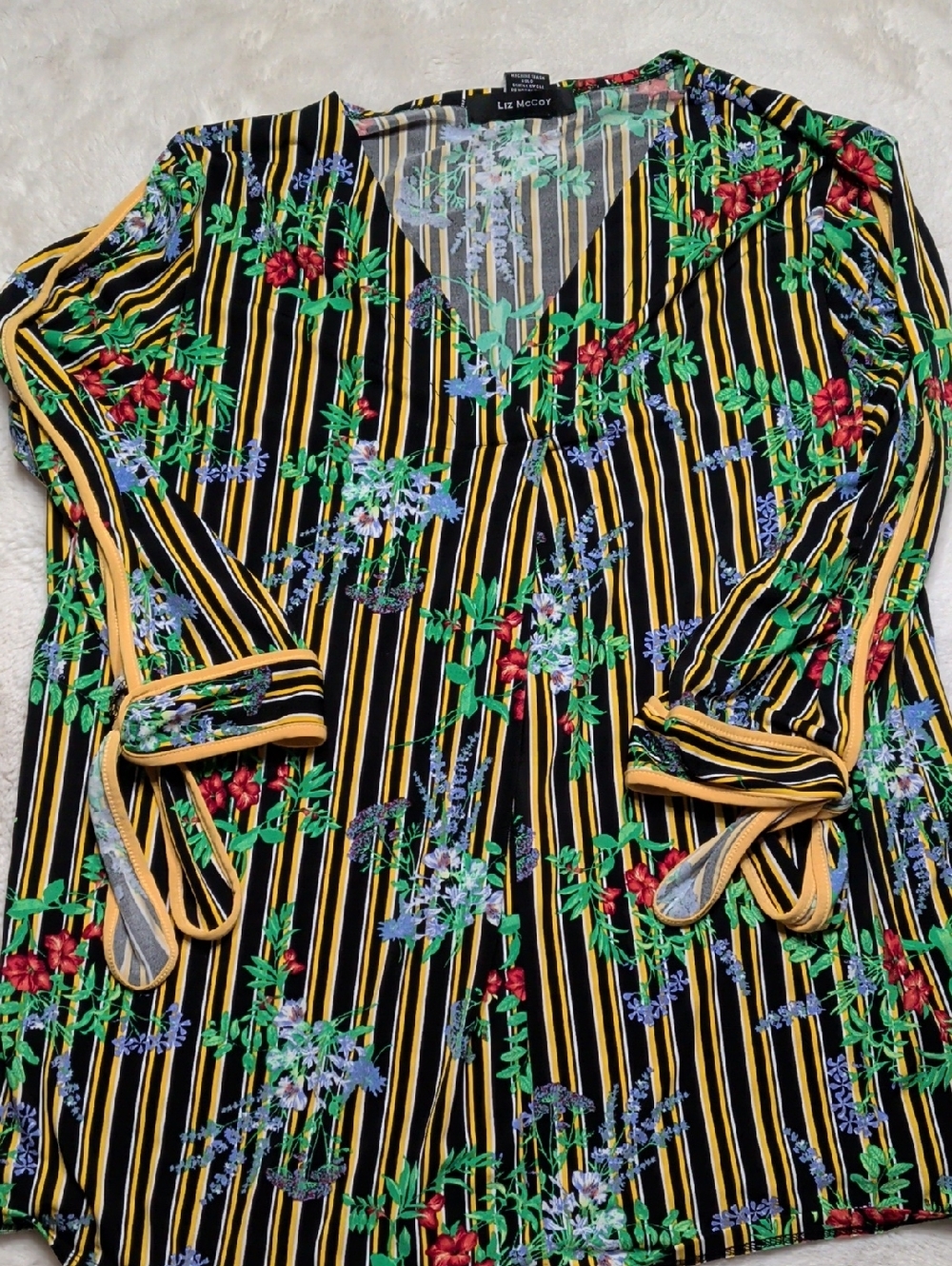 Liz McCoy Black Floral-Striped V-Neck Women's Top
